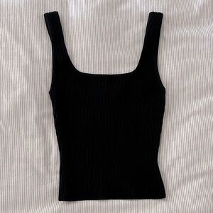Aritzia Babaton sculpt knit squareneck tank